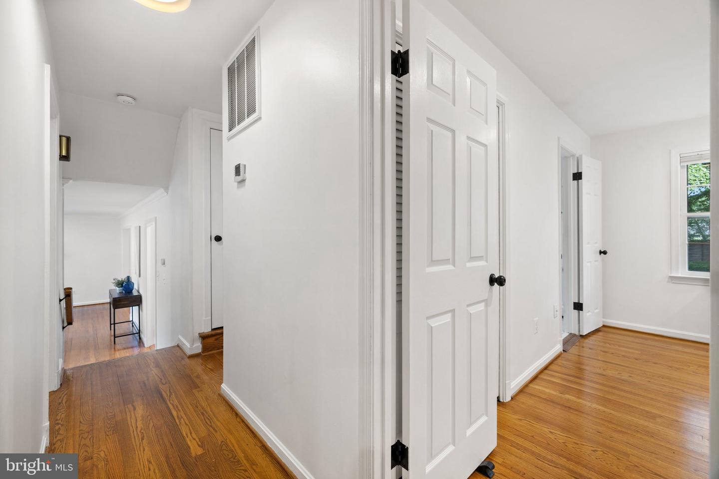 10717 HOWERTON AVE, FAIRFAX, Virginia 22030, 5 Bedrooms Bedrooms, ,3 BathroomsBathrooms,Residential,For sale,10717 HOWERTON AVE,VAFC2006332 MLS # VAFC2006332