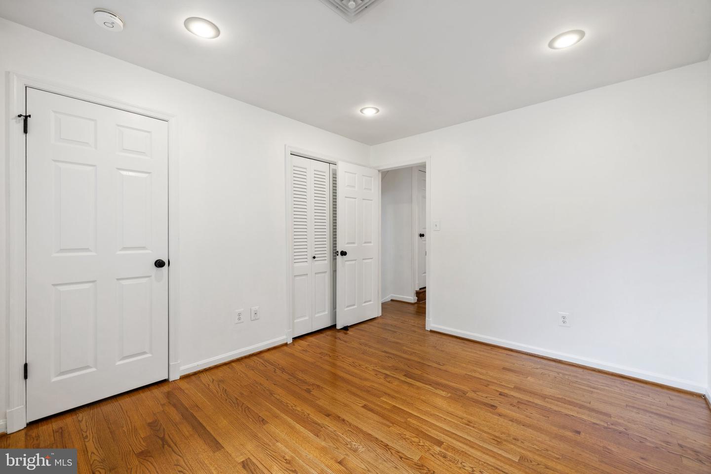 10717 HOWERTON AVE, FAIRFAX, Virginia 22030, 5 Bedrooms Bedrooms, ,3 BathroomsBathrooms,Residential,For sale,10717 HOWERTON AVE,VAFC2006332 MLS # VAFC2006332