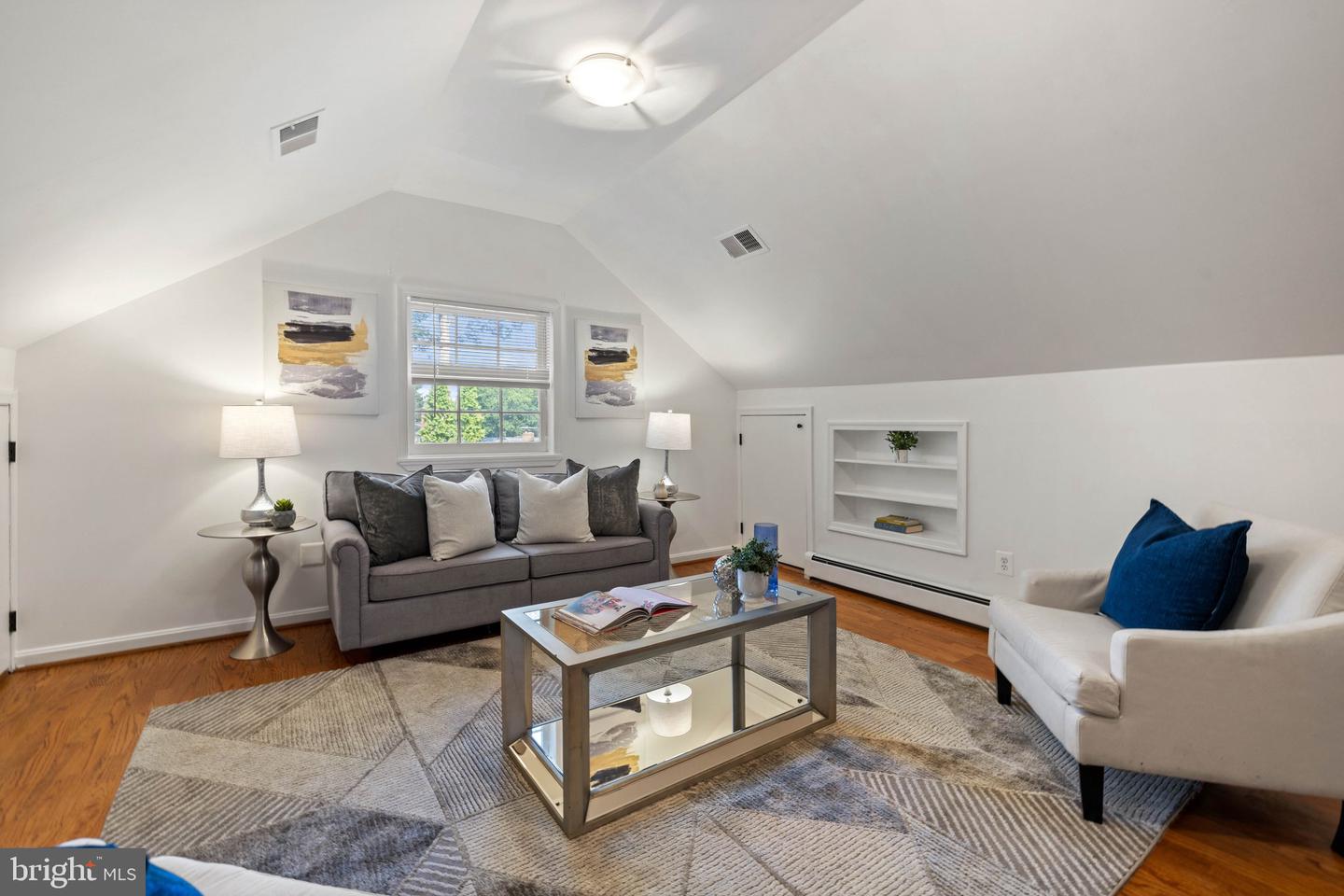 10717 HOWERTON AVE, FAIRFAX, Virginia 22030, 5 Bedrooms Bedrooms, ,3 BathroomsBathrooms,Residential,For sale,10717 HOWERTON AVE,VAFC2006332 MLS # VAFC2006332