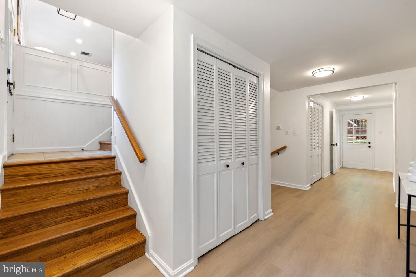 10717 HOWERTON AVE, FAIRFAX, Virginia 22030, 5 Bedrooms Bedrooms, ,3 BathroomsBathrooms,Residential,For sale,10717 HOWERTON AVE,VAFC2006332 MLS # VAFC2006332