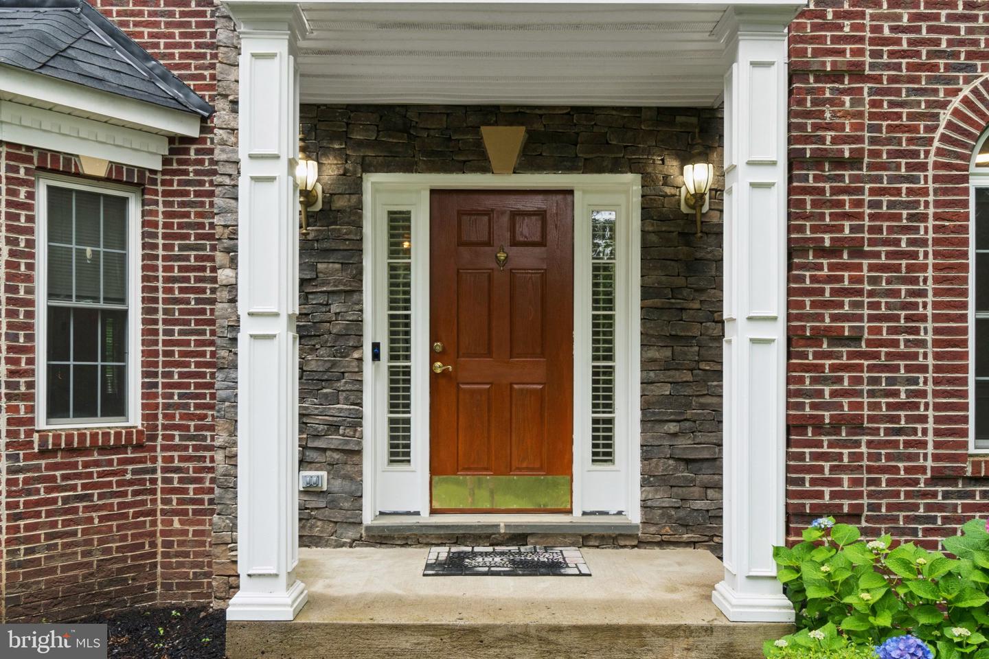 13432 CLASSIC OAKS CT, MANASSAS, Virginia 20112, 5 Bedrooms Bedrooms, ,4 BathroomsBathrooms,Residential,For sale,13432 CLASSIC OAKS CT,VAPW2094966 MLS # VAPW2094966