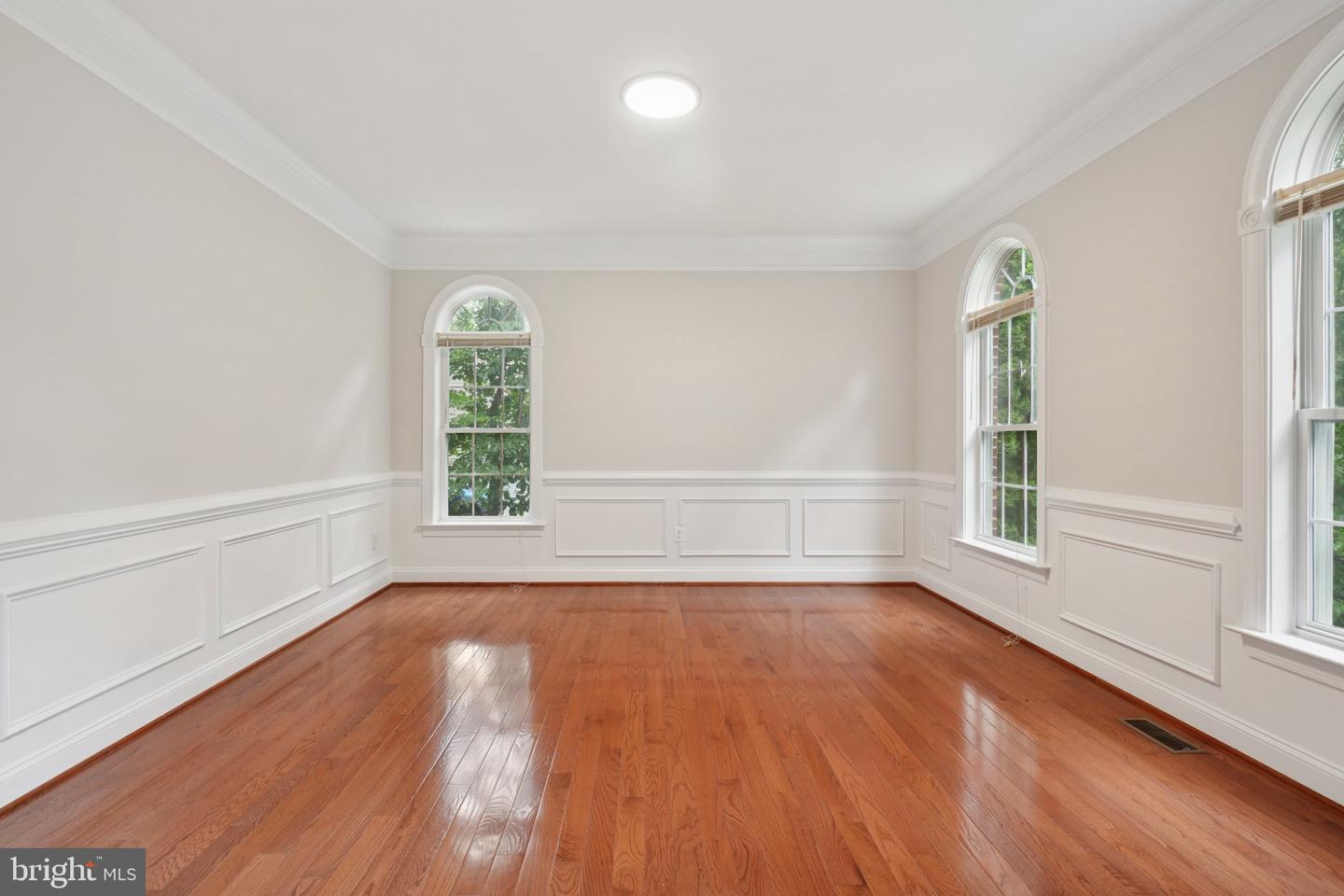 13432 CLASSIC OAKS CT, MANASSAS, Virginia 20112, 5 Bedrooms Bedrooms, ,4 BathroomsBathrooms,Residential,For sale,13432 CLASSIC OAKS CT,VAPW2094966 MLS # VAPW2094966