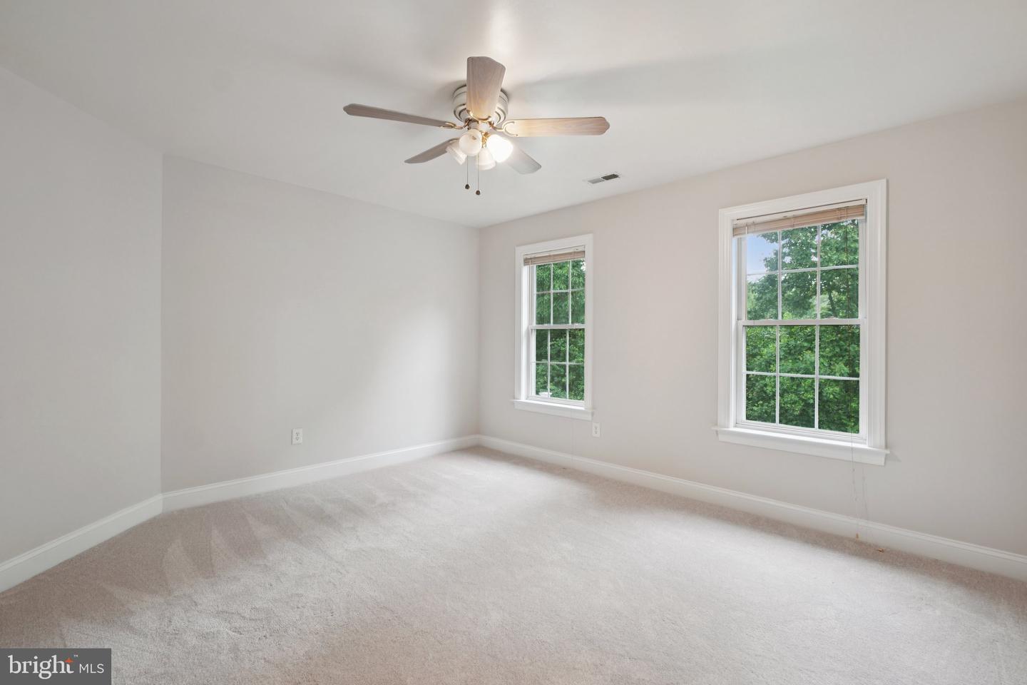 13432 CLASSIC OAKS CT, MANASSAS, Virginia 20112, 5 Bedrooms Bedrooms, ,4 BathroomsBathrooms,Residential,For sale,13432 CLASSIC OAKS CT,VAPW2094966 MLS # VAPW2094966