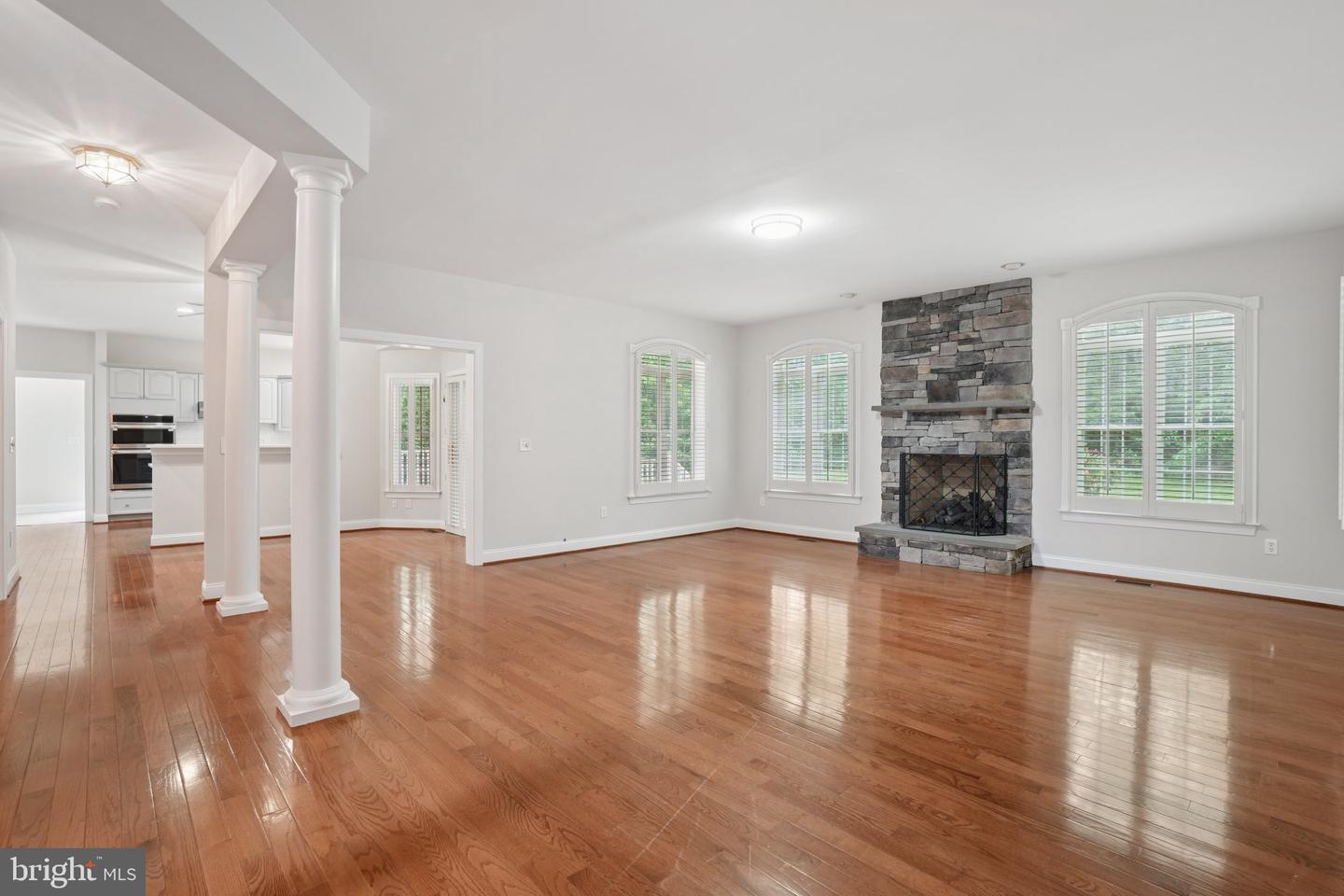 13432 CLASSIC OAKS CT, MANASSAS, Virginia 20112, 5 Bedrooms Bedrooms, ,4 BathroomsBathrooms,Residential,For sale,13432 CLASSIC OAKS CT,VAPW2094966 MLS # VAPW2094966