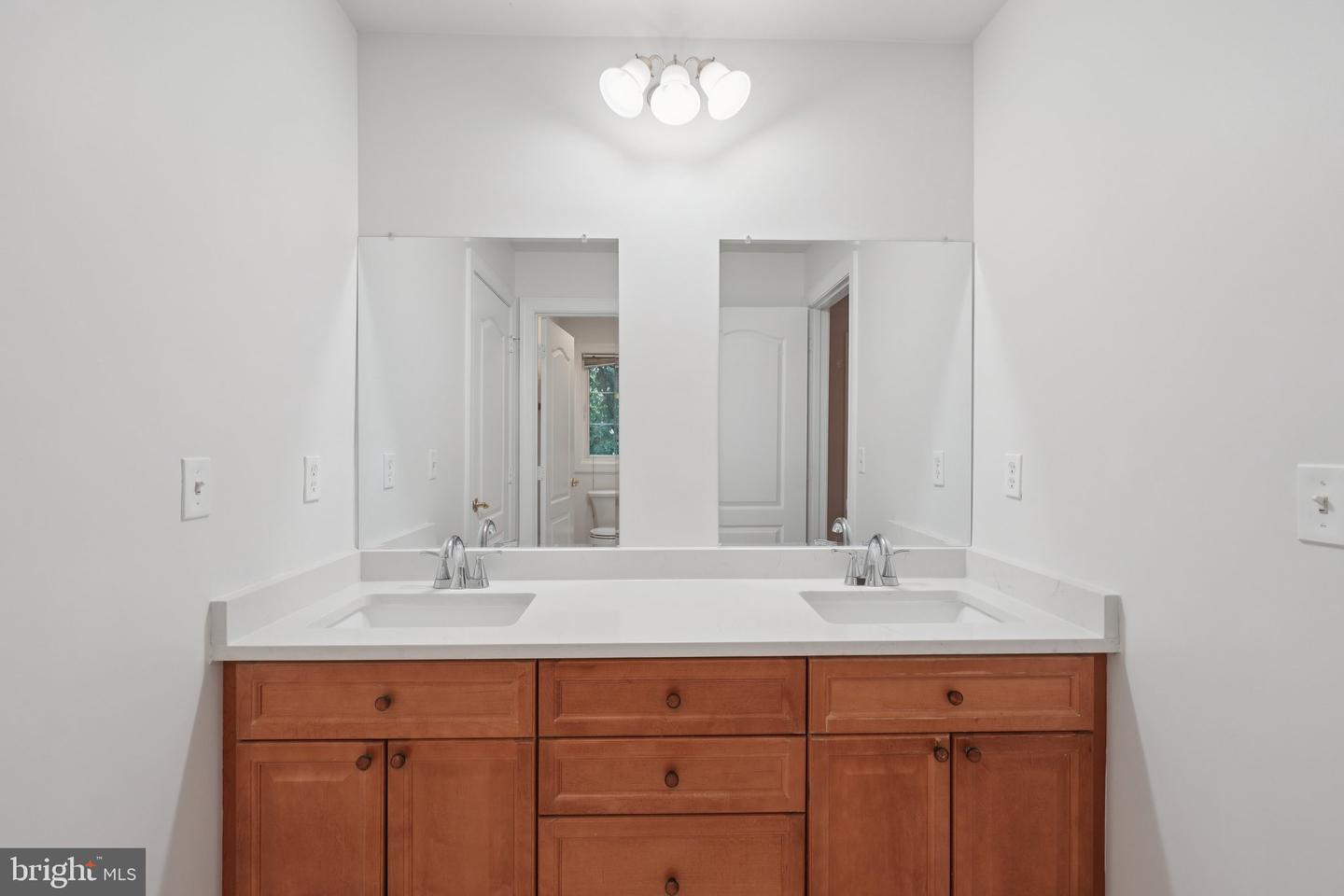 13432 CLASSIC OAKS CT, MANASSAS, Virginia 20112, 5 Bedrooms Bedrooms, ,4 BathroomsBathrooms,Residential,For sale,13432 CLASSIC OAKS CT,VAPW2094966 MLS # VAPW2094966