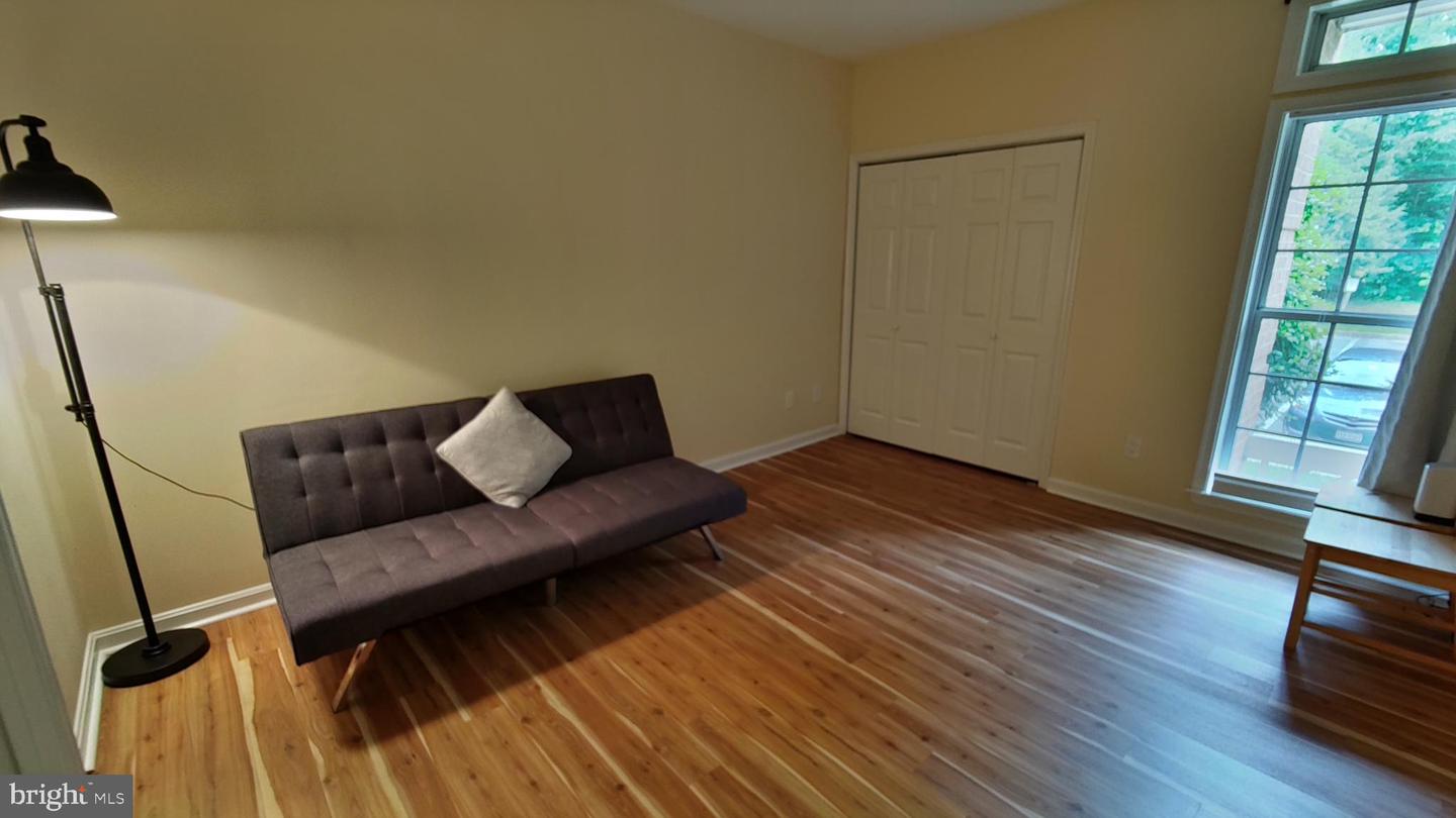 1304-B GARDEN WALL CIR #105, RESTON, Virginia 20194, 2 Bedrooms Bedrooms, ,2 BathroomsBathrooms,Residential,For sale,1304-B GARDEN WALL CIR #105,VAFX2241880 MLS # VAFX2241880