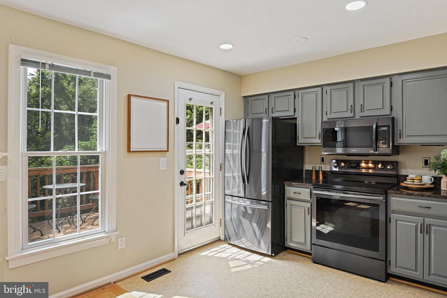 1205 BOND ST, HERNDON, Virginia 20170, 3 Bedrooms Bedrooms, ,2 BathroomsBathrooms,Residential,For sale,1205 BOND ST,VAFX2241950 MLS # VAFX2241950