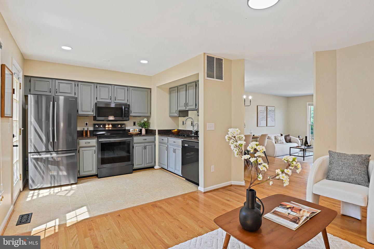1205 BOND ST, HERNDON, Virginia 20170, 3 Bedrooms Bedrooms, ,2 BathroomsBathrooms,Residential,For sale,1205 BOND ST,VAFX2241950 MLS # VAFX2241950