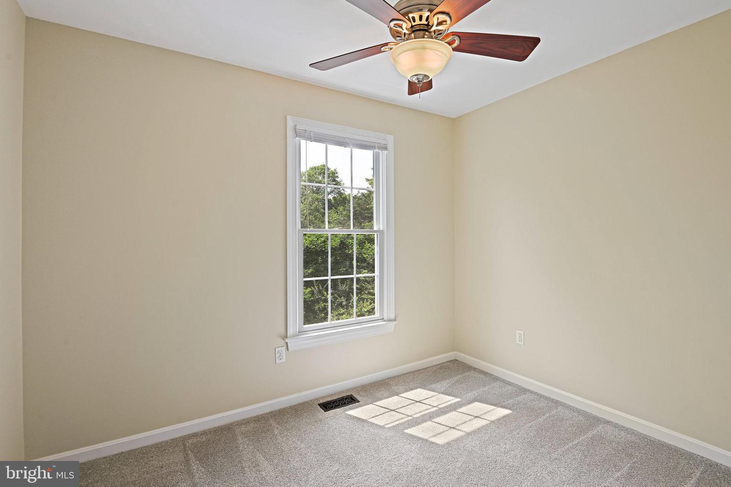 1205 BOND ST, HERNDON, Virginia 20170, 3 Bedrooms Bedrooms, ,2 BathroomsBathrooms,Residential,For sale,1205 BOND ST,VAFX2241950 MLS # VAFX2241950