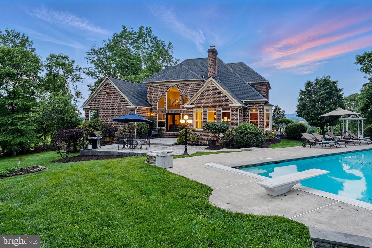 15264 LOYALTY RD, WATERFORD, Virginia 20197, 5 Bedrooms Bedrooms, ,4 BathroomsBathrooms,Residential,For sale,15264 LOYALTY RD,VALO2097326 MLS # VALO2097326