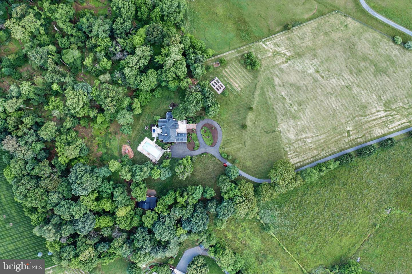 15264 LOYALTY RD, WATERFORD, Virginia 20197, 5 Bedrooms Bedrooms, ,4 BathroomsBathrooms,Residential,For sale,15264 LOYALTY RD,VALO2097326 MLS # VALO2097326