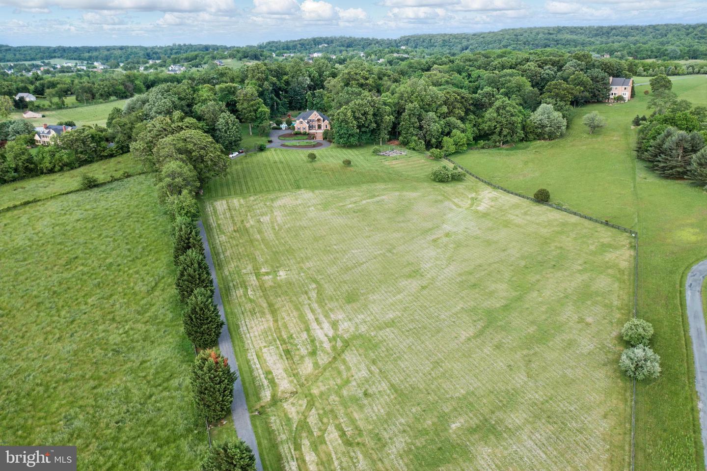 15264 LOYALTY RD, WATERFORD, Virginia 20197, 5 Bedrooms Bedrooms, ,4 BathroomsBathrooms,Residential,For sale,15264 LOYALTY RD,VALO2097326 MLS # VALO2097326