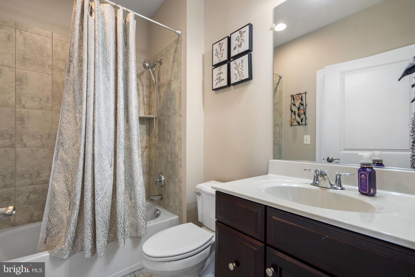 409 PEAR BLOSSOM RD, STAFFORD, Virginia 22554, 5 Bedrooms Bedrooms, ,4 BathroomsBathrooms,Residential,For sale,409 PEAR BLOSSOM RD,VAST2039084 MLS # VAST2039084