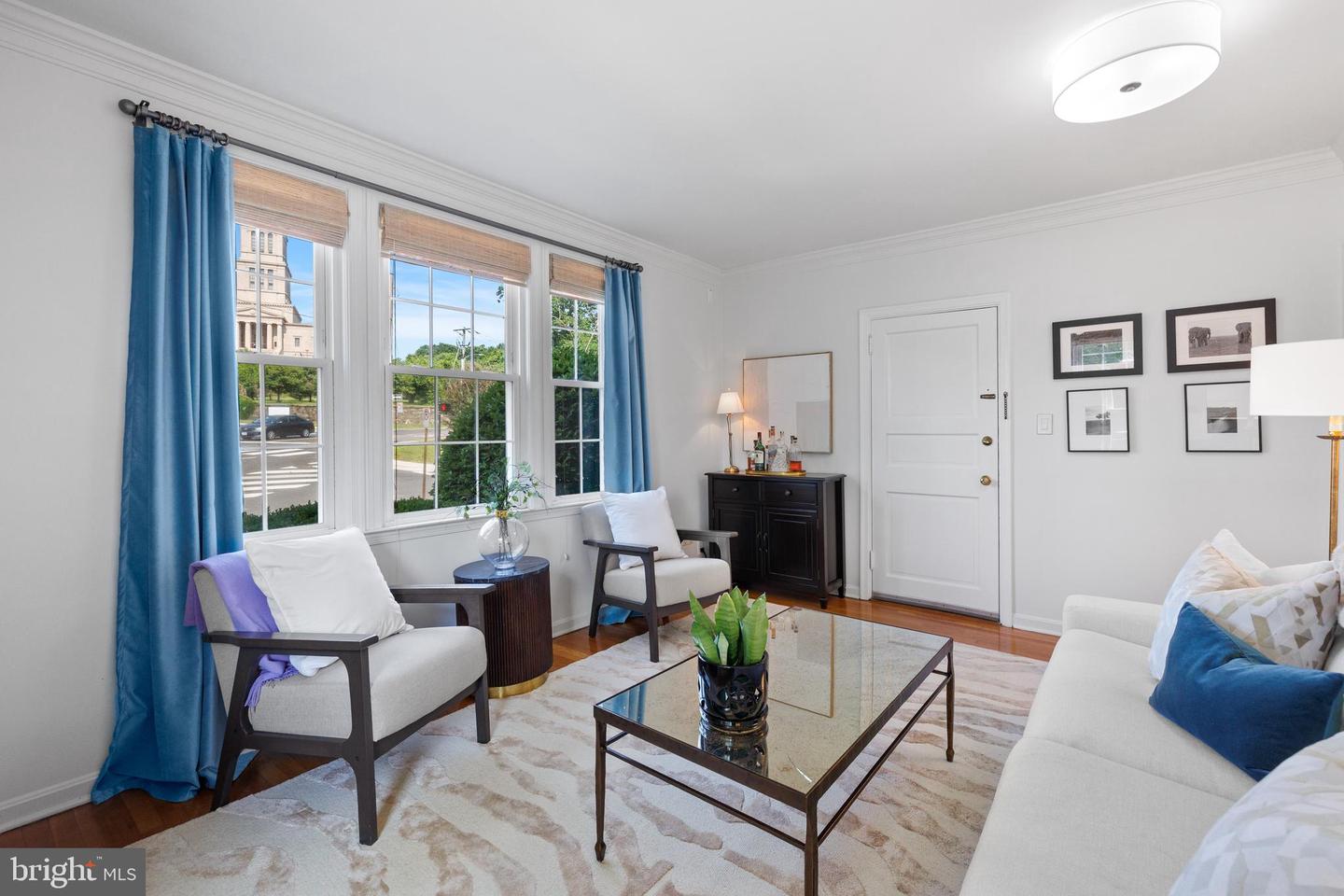 3 RUSSELL RD #3B, ALEXANDRIA, Virginia 22301, 2 Bedrooms Bedrooms, ,1 BathroomBathrooms,Residential,For sale,3 RUSSELL RD #3B,VAAX2045646 MLS # VAAX2045646