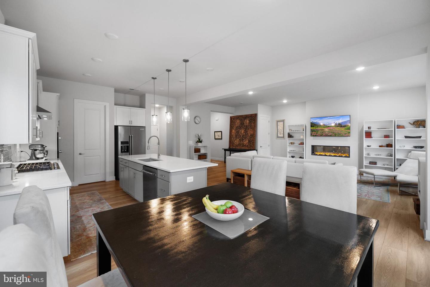 4635 WOOD GLEN RD, FAIRFAX, Virginia 22032, 5 Bedrooms Bedrooms, ,4 BathroomsBathrooms,Residential,For sale,4635 WOOD GLEN RD,VAFX2243760 MLS # VAFX2243760