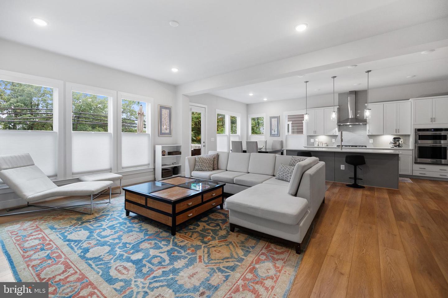 4635 WOOD GLEN RD, FAIRFAX, Virginia 22032, 5 Bedrooms Bedrooms, ,4 BathroomsBathrooms,Residential,For sale,4635 WOOD GLEN RD,VAFX2243760 MLS # VAFX2243760