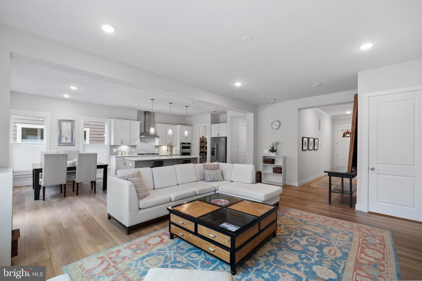 4635 WOOD GLEN RD, FAIRFAX, Virginia 22032, 5 Bedrooms Bedrooms, ,4 BathroomsBathrooms,Residential,For sale,4635 WOOD GLEN RD,VAFX2243760 MLS # VAFX2243760