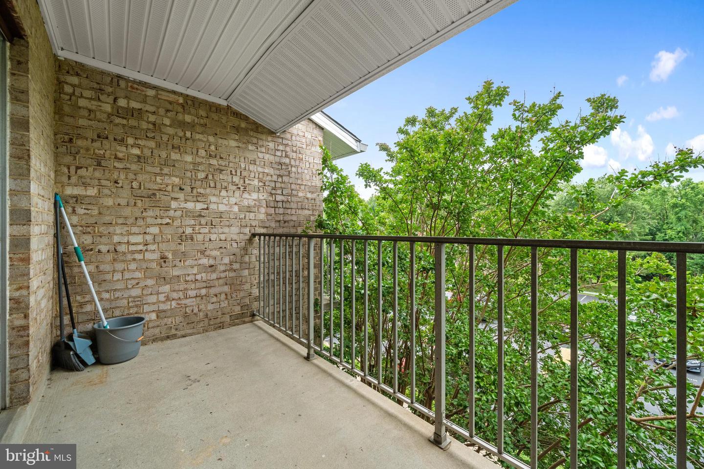 7984 AUDUBON AVE #203, ALEXANDRIA, Virginia 22306, 2 Bedrooms Bedrooms, ,1 BathroomBathrooms,Residential,For sale,7984 AUDUBON AVE #203,VAFX2243866 MLS # VAFX2243866