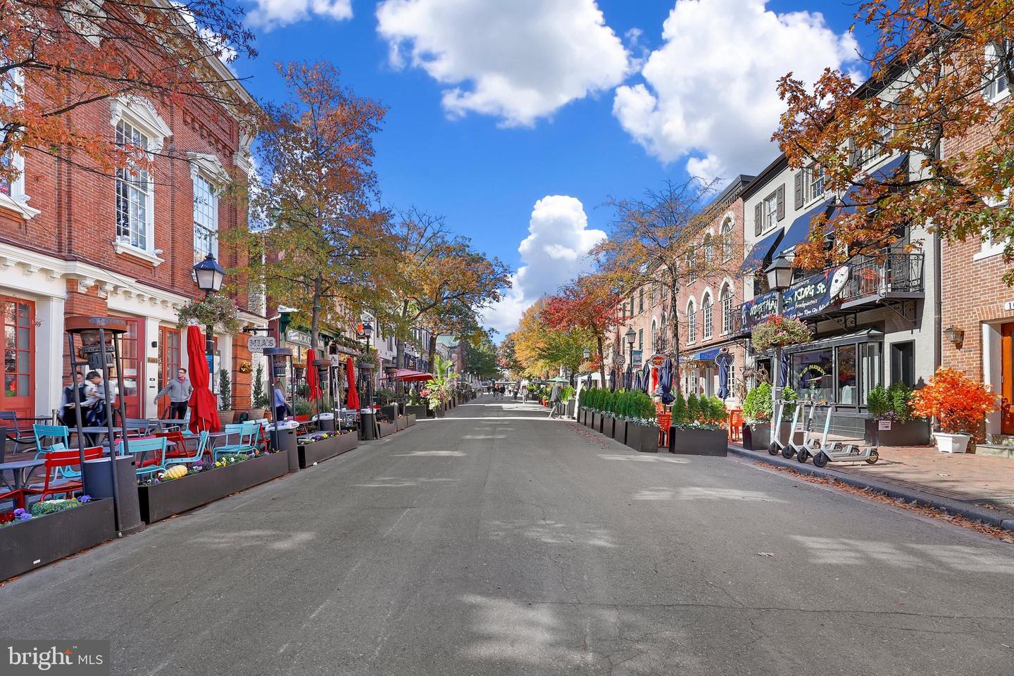 7984 AUDUBON AVE #203, ALEXANDRIA, Virginia 22306, 2 Bedrooms Bedrooms, ,1 BathroomBathrooms,Residential,For sale,7984 AUDUBON AVE #203,VAFX2243866 MLS # VAFX2243866