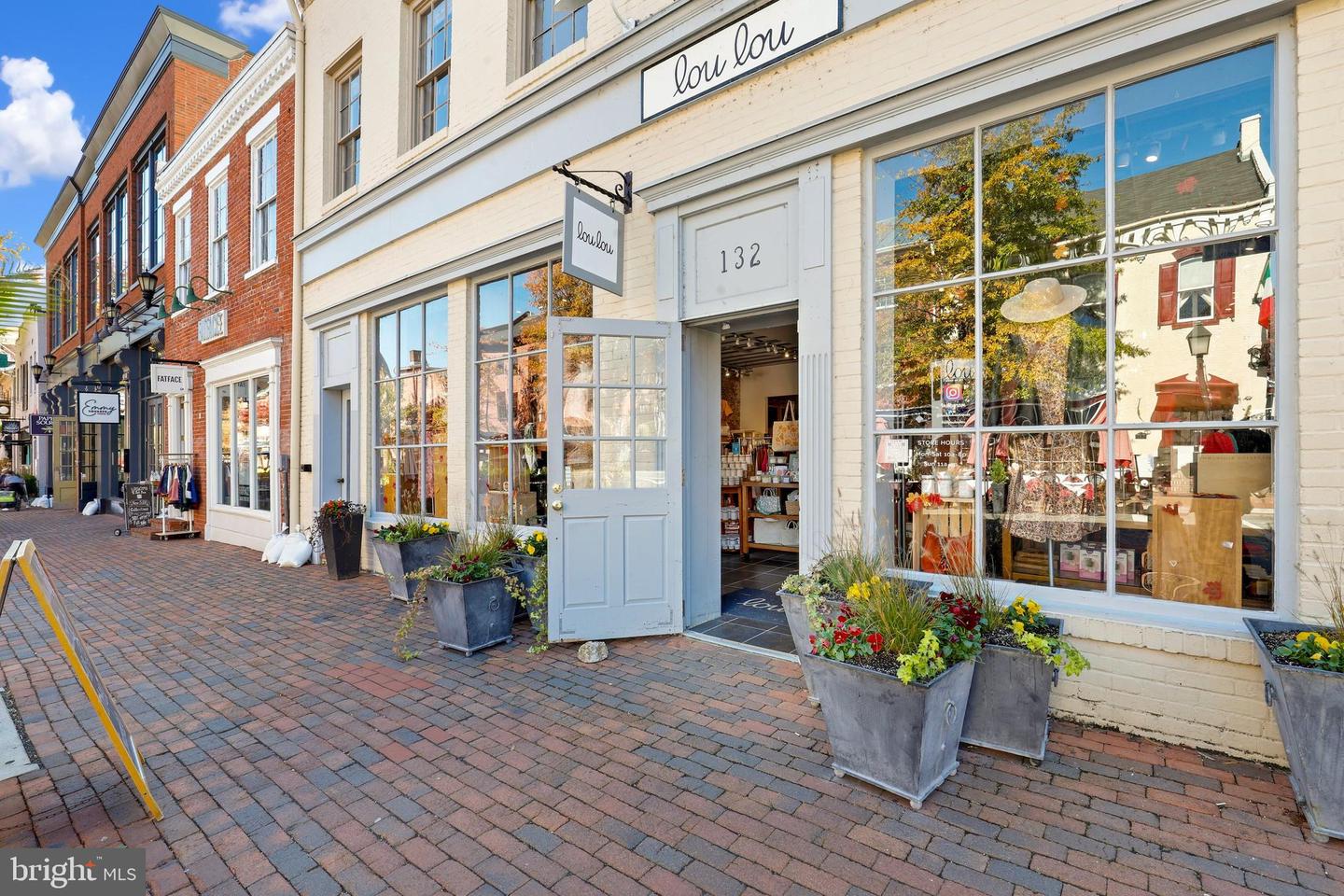 7984 AUDUBON AVE #203, ALEXANDRIA, Virginia 22306, 2 Bedrooms Bedrooms, ,1 BathroomBathrooms,Residential,For sale,7984 AUDUBON AVE #203,VAFX2243866 MLS # VAFX2243866