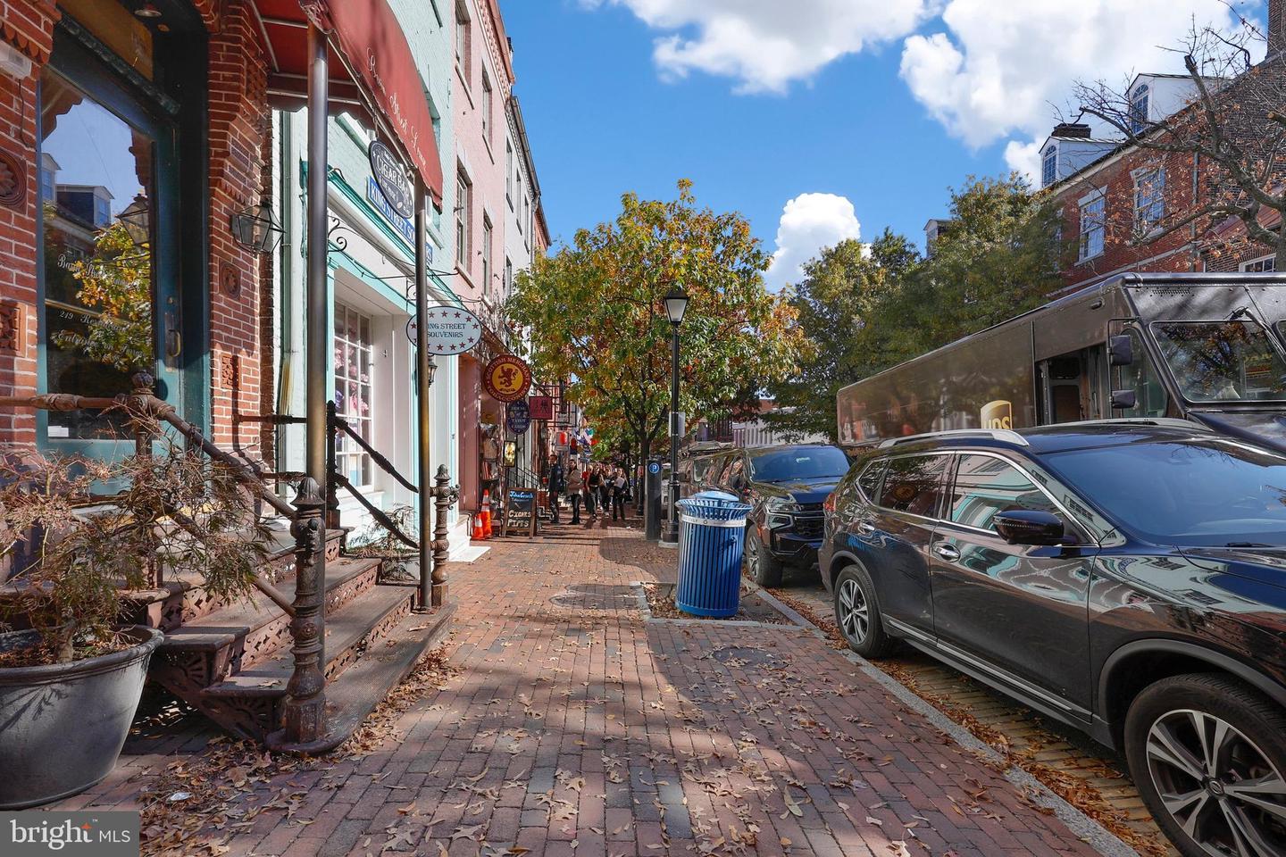 7984 AUDUBON AVE #203, ALEXANDRIA, Virginia 22306, 2 Bedrooms Bedrooms, ,1 BathroomBathrooms,Residential,For sale,7984 AUDUBON AVE #203,VAFX2243866 MLS # VAFX2243866