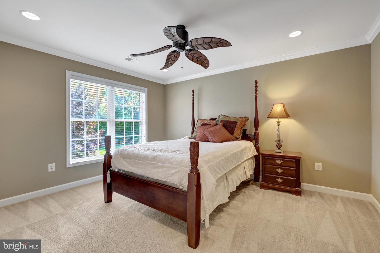 43313 JERPOINT CT, CHANTILLY, Virginia 20152, 4 Bedrooms Bedrooms, ,4 BathroomsBathrooms,Residential,For sale,43313 JERPOINT CT,VALO2098164 MLS # VALO2098164