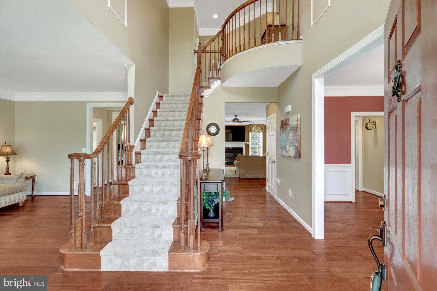 43313 JERPOINT CT, CHANTILLY, Virginia 20152, 4 Bedrooms Bedrooms, ,4 BathroomsBathrooms,Residential,For sale,43313 JERPOINT CT,VALO2098164 MLS # VALO2098164