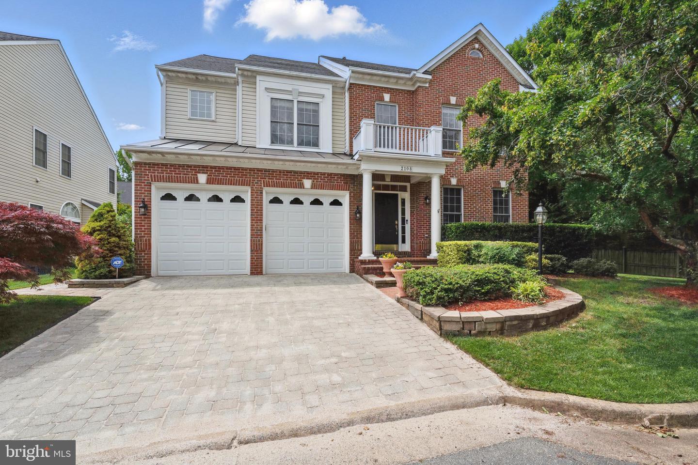 2108 TYSONS EXECUTIVE CT, DUNN LORING, Virginia 22027, 5 Bedrooms Bedrooms, ,4 BathroomsBathrooms,Residential,For sale,2108 TYSONS EXECUTIVE CT,VAFX2243870 MLS # VAFX2243870