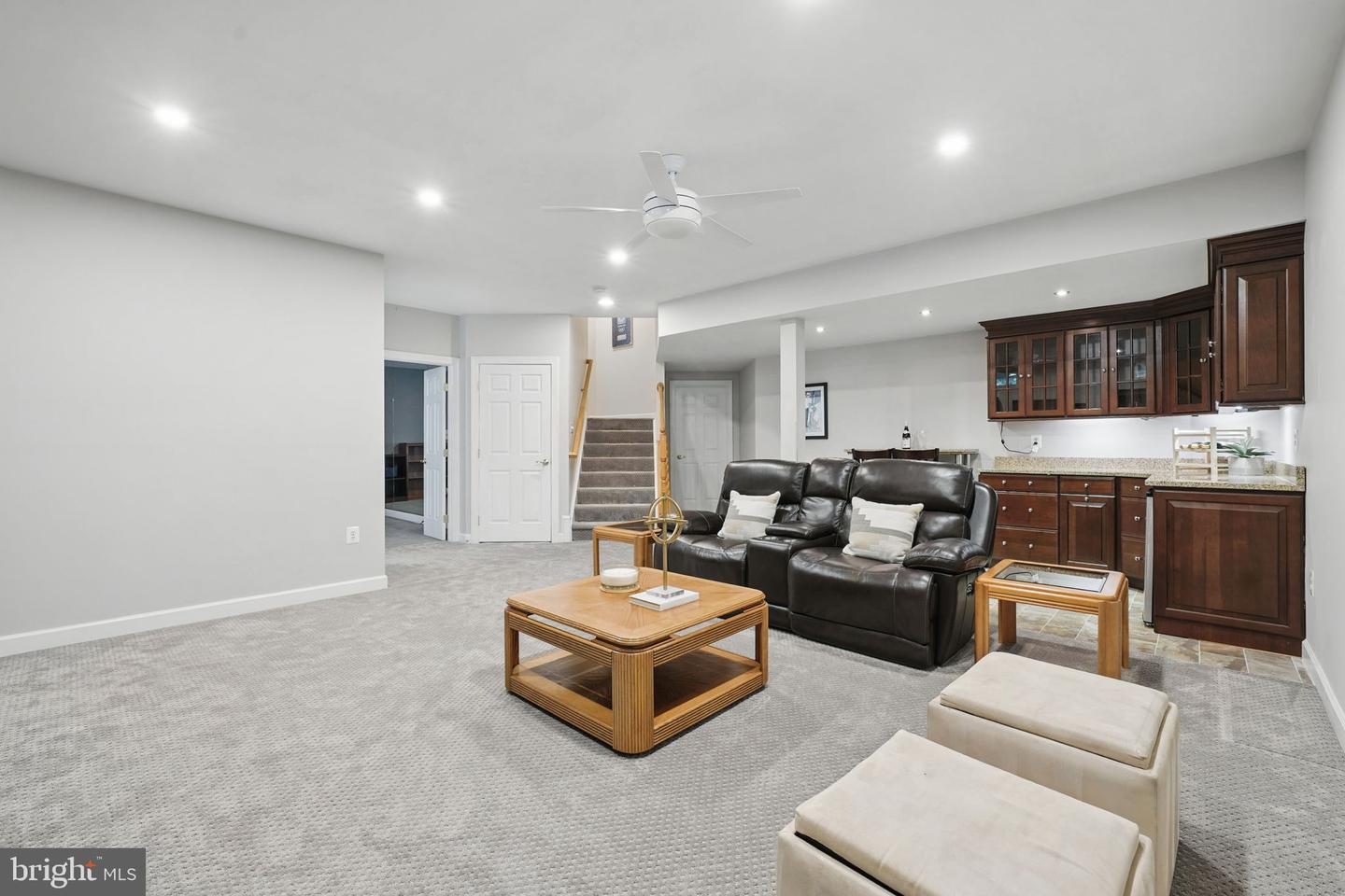 2108 TYSONS EXECUTIVE CT, DUNN LORING, Virginia 22027, 5 Bedrooms Bedrooms, ,4 BathroomsBathrooms,Residential,For sale,2108 TYSONS EXECUTIVE CT,VAFX2243870 MLS # VAFX2243870
