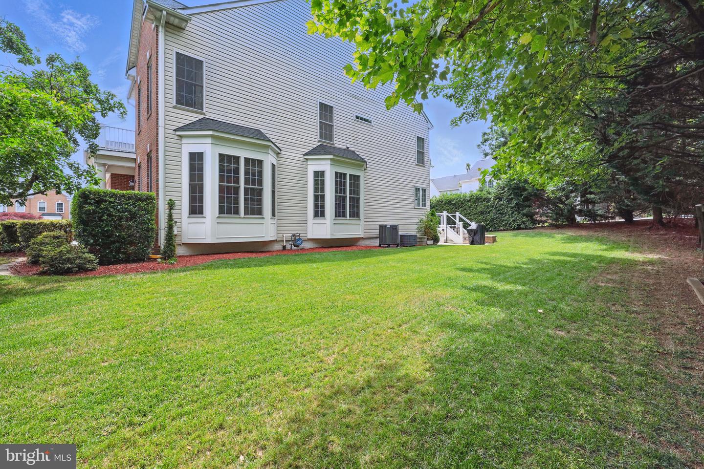 2108 TYSONS EXECUTIVE CT, DUNN LORING, Virginia 22027, 5 Bedrooms Bedrooms, ,4 BathroomsBathrooms,Residential,For sale,2108 TYSONS EXECUTIVE CT,VAFX2243870 MLS # VAFX2243870
