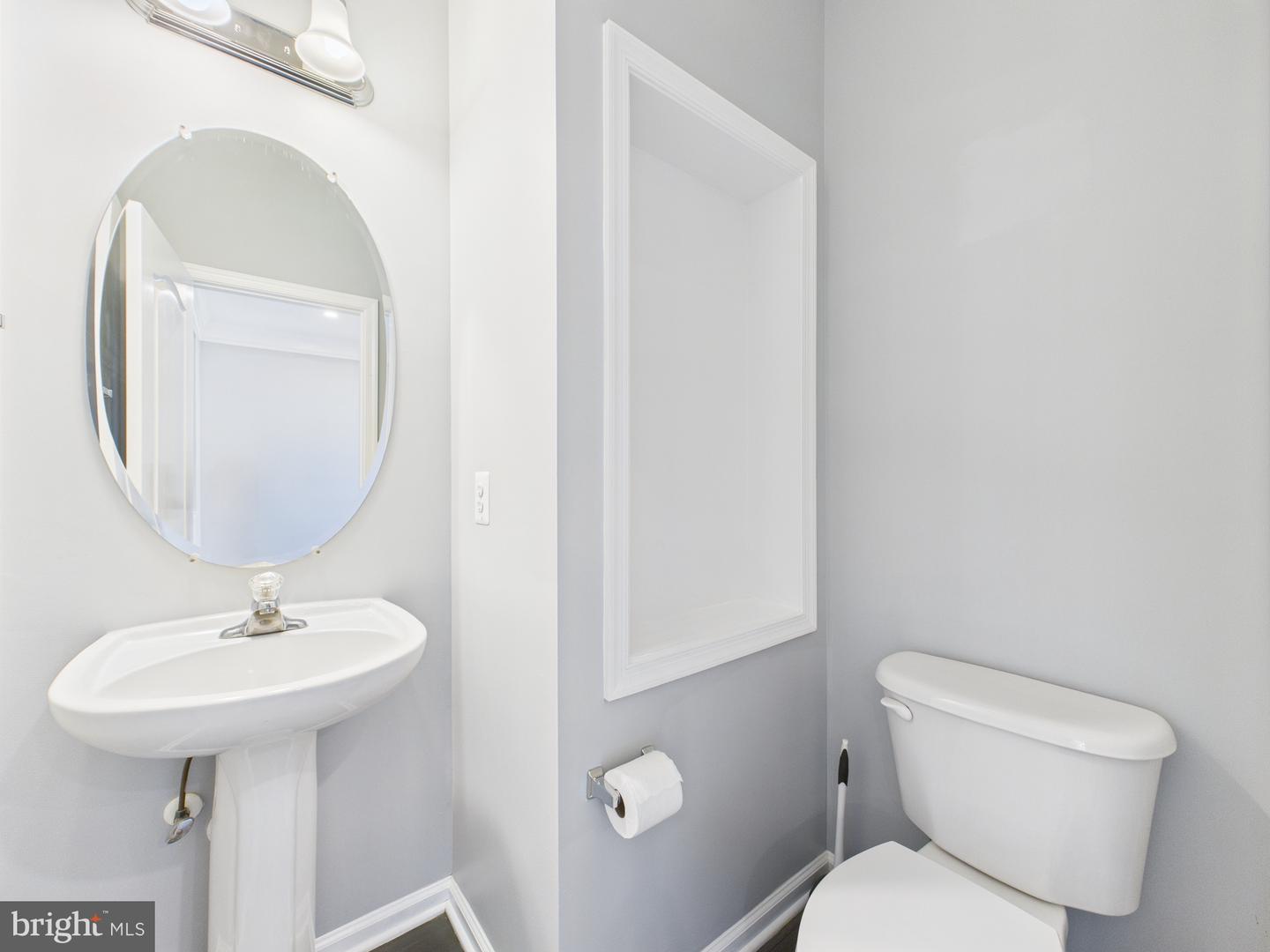 12241 STOCKTON TEES LN, FAIRFAX, Virginia 22030, 3 Bedrooms Bedrooms, ,3 BathroomsBathrooms,Residential,For sale,12241 STOCKTON TEES LN,VAFX2244132 MLS # VAFX2244132