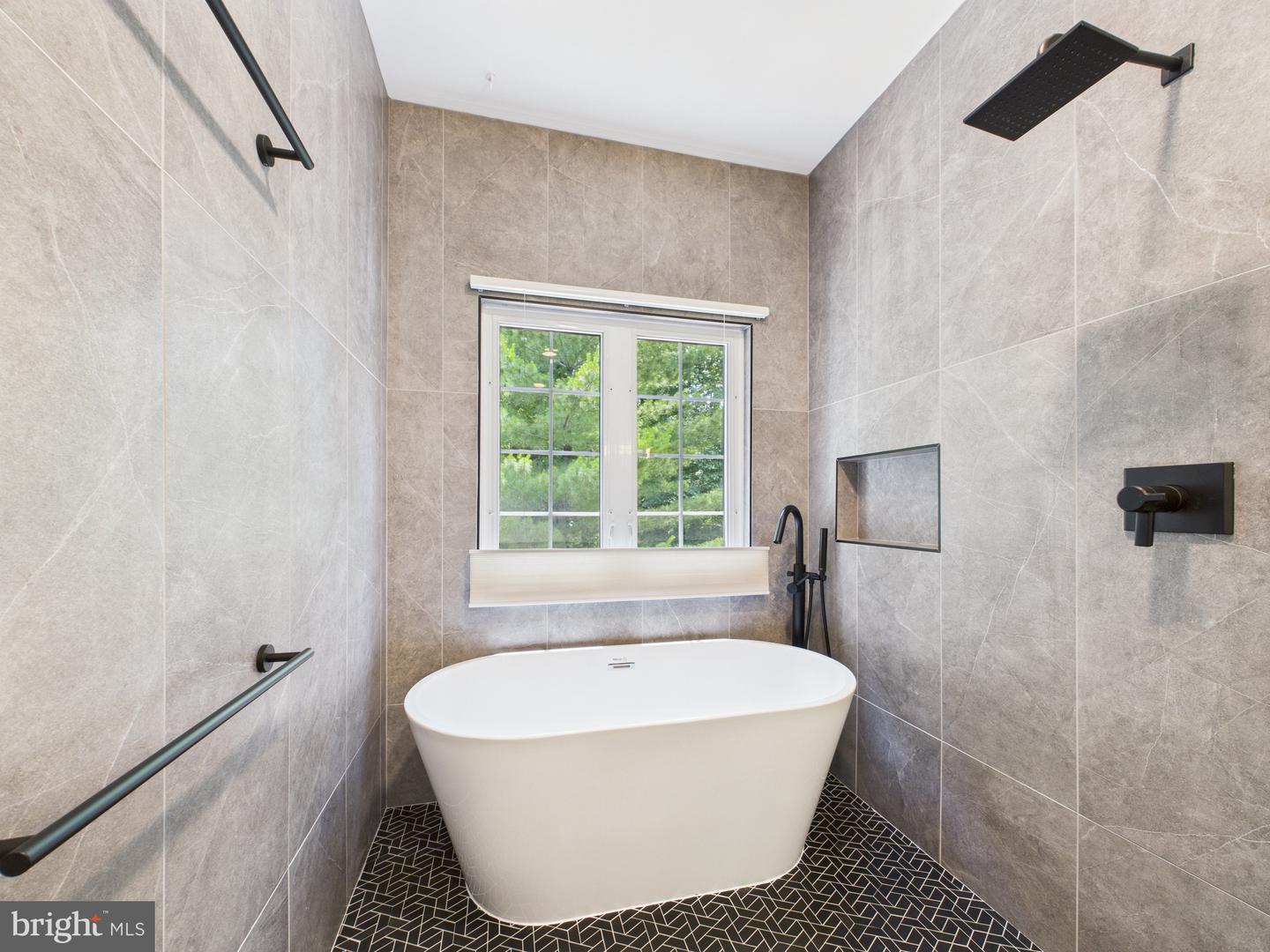 12241 STOCKTON TEES LN, FAIRFAX, Virginia 22030, 3 Bedrooms Bedrooms, ,3 BathroomsBathrooms,Residential,For sale,12241 STOCKTON TEES LN,VAFX2244132 MLS # VAFX2244132