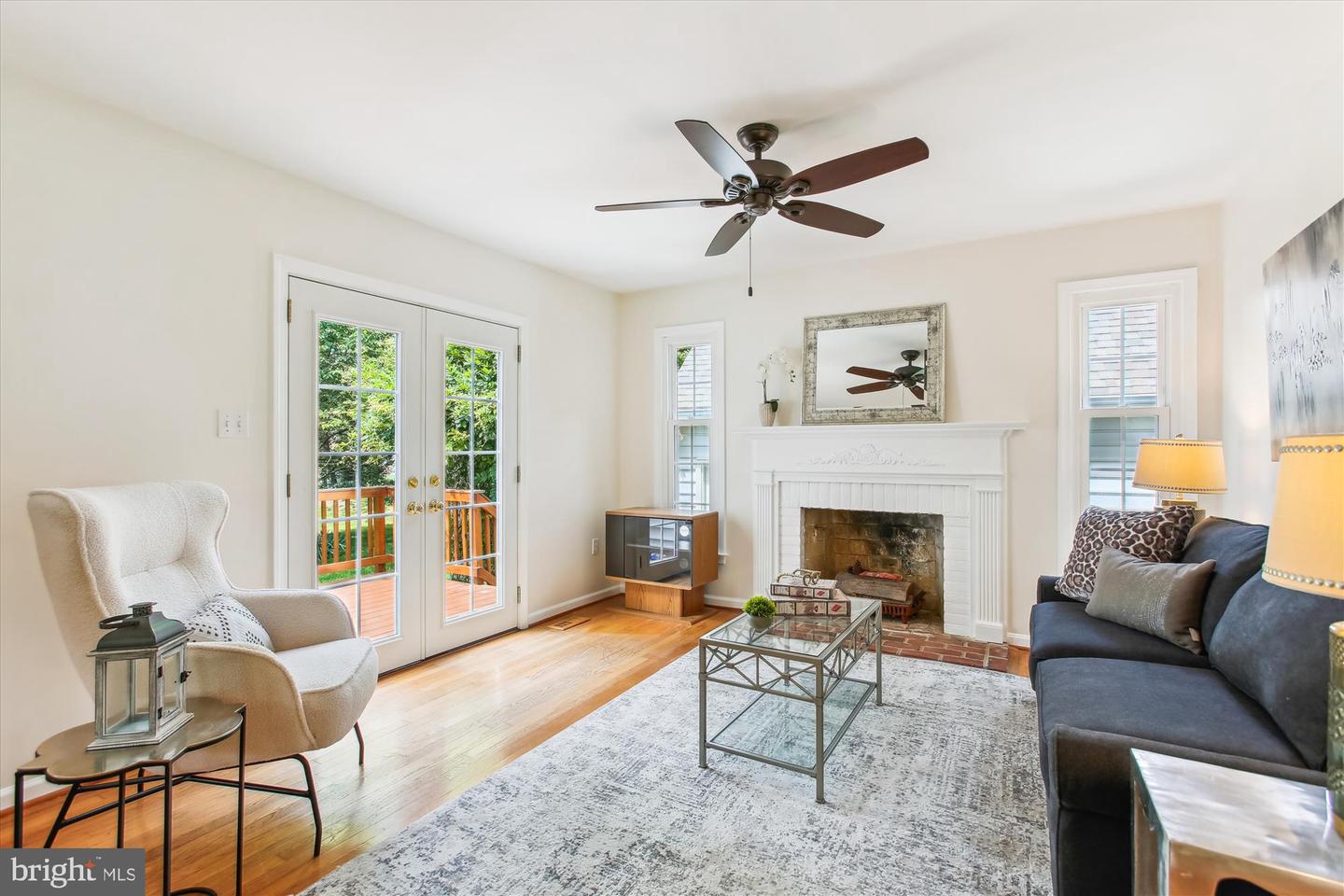 6584 FORSYTHIA ST, SPRINGFIELD, Virginia 22150, 3 Bedrooms Bedrooms, ,3 BathroomsBathrooms,Residential,For sale,6584 FORSYTHIA ST,VAFX2244200 MLS # VAFX2244200