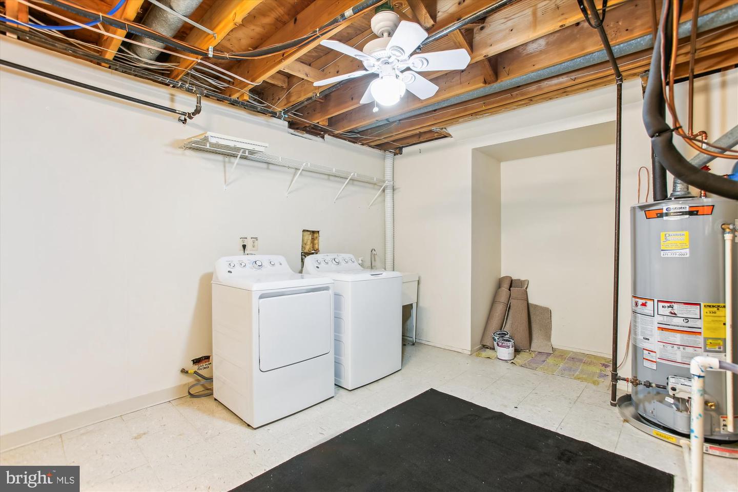 6584 FORSYTHIA ST, SPRINGFIELD, Virginia 22150, 3 Bedrooms Bedrooms, ,3 BathroomsBathrooms,Residential,For sale,6584 FORSYTHIA ST,VAFX2244200 MLS # VAFX2244200