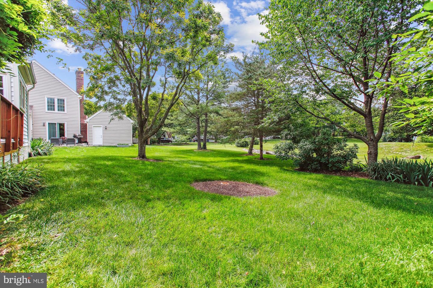 6584 FORSYTHIA ST, SPRINGFIELD, Virginia 22150, 3 Bedrooms Bedrooms, ,3 BathroomsBathrooms,Residential,For sale,6584 FORSYTHIA ST,VAFX2244200 MLS # VAFX2244200
