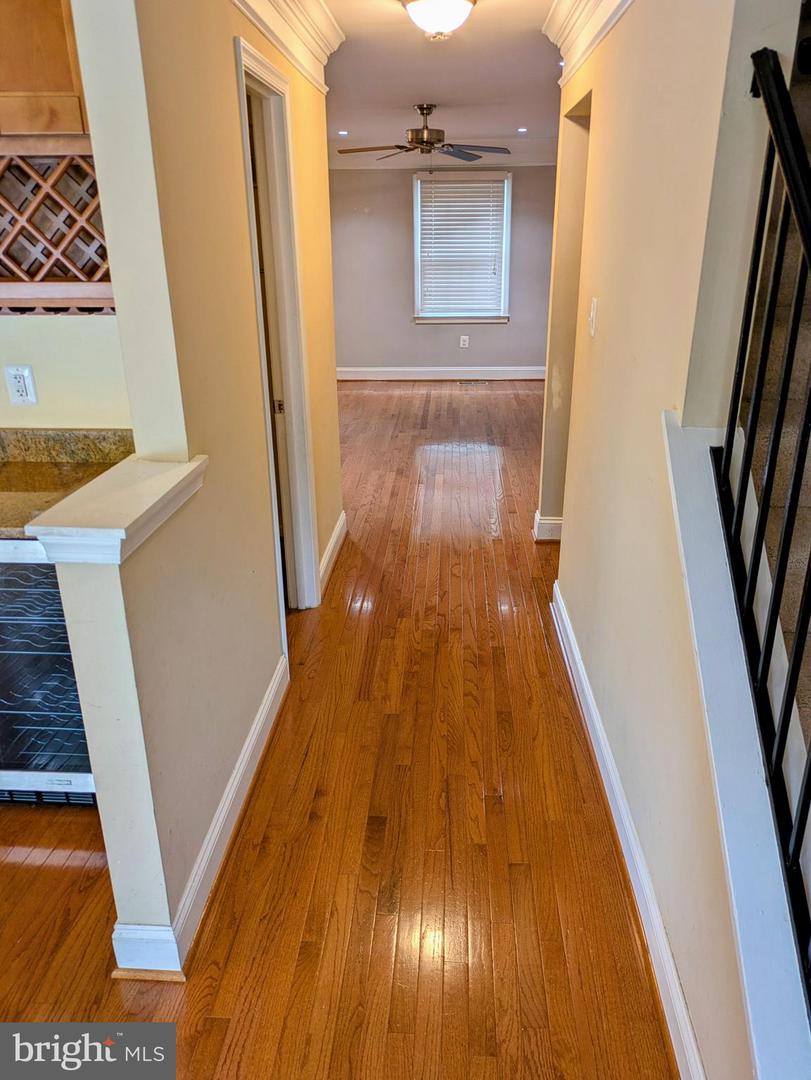 4530 AIRLIE WAY, ANNANDALE, Virginia 22003, 3 Bedrooms Bedrooms, ,3 BathroomsBathrooms,Residential,For sale,4530 AIRLIE WAY,VAFX2244290 MLS # VAFX2244290
