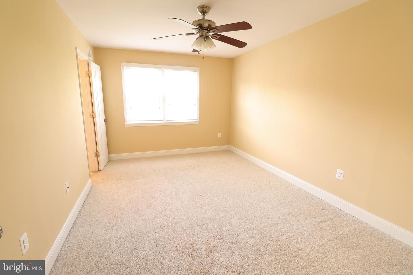 4530 AIRLIE WAY, ANNANDALE, Virginia 22003, 3 Bedrooms Bedrooms, ,3 BathroomsBathrooms,Residential,For sale,4530 AIRLIE WAY,VAFX2244290 MLS # VAFX2244290