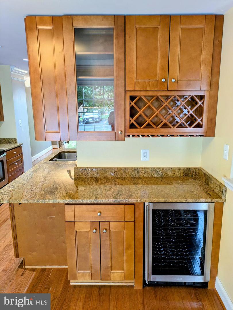 4530 AIRLIE WAY, ANNANDALE, Virginia 22003, 3 Bedrooms Bedrooms, ,3 BathroomsBathrooms,Residential,For sale,4530 AIRLIE WAY,VAFX2244290 MLS # VAFX2244290