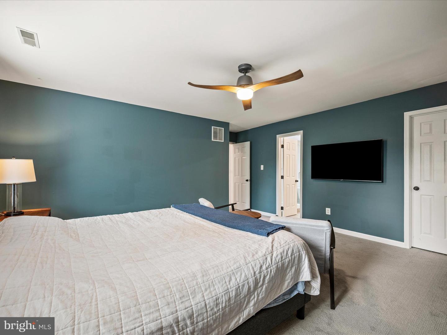 21526 GOLDEN AUTUMN PL, BROADLANDS, Virginia 20148, 4 Bedrooms Bedrooms, ,3 BathroomsBathrooms,Residential,For sale,21526 GOLDEN AUTUMN PL,VALO2098386 MLS # VALO2098386