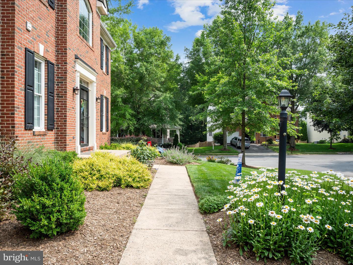 21526 GOLDEN AUTUMN PL, BROADLANDS, Virginia 20148, 4 Bedrooms Bedrooms, ,3 BathroomsBathrooms,Residential,For sale,21526 GOLDEN AUTUMN PL,VALO2098386 MLS # VALO2098386