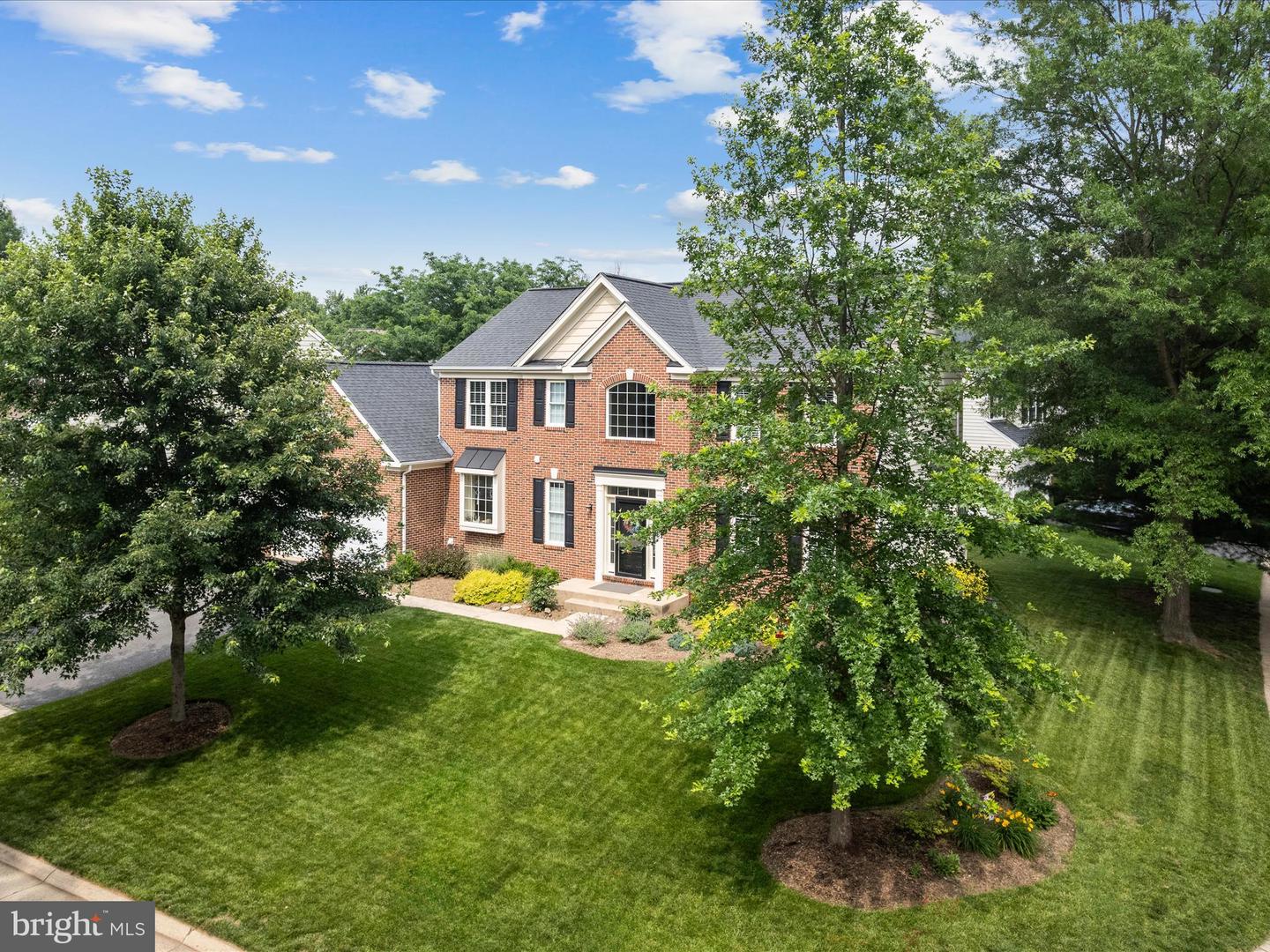 21526 GOLDEN AUTUMN PL, BROADLANDS, Virginia 20148, 4 Bedrooms Bedrooms, ,3 BathroomsBathrooms,Residential,For sale,21526 GOLDEN AUTUMN PL,VALO2098386 MLS # VALO2098386