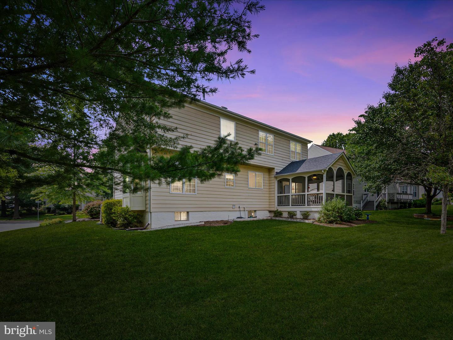 21526 GOLDEN AUTUMN PL, BROADLANDS, Virginia 20148, 4 Bedrooms Bedrooms, ,3 BathroomsBathrooms,Residential,For sale,21526 GOLDEN AUTUMN PL,VALO2098386 MLS # VALO2098386