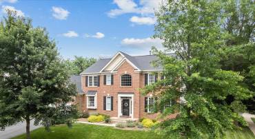 21526 GOLDEN AUTUMN PL, BROADLANDS, Virginia 20148, 4 Bedrooms Bedrooms, ,3 BathroomsBathrooms,Residential,For sale,21526 GOLDEN AUTUMN PL,VALO2098386 MLS # VALO2098386