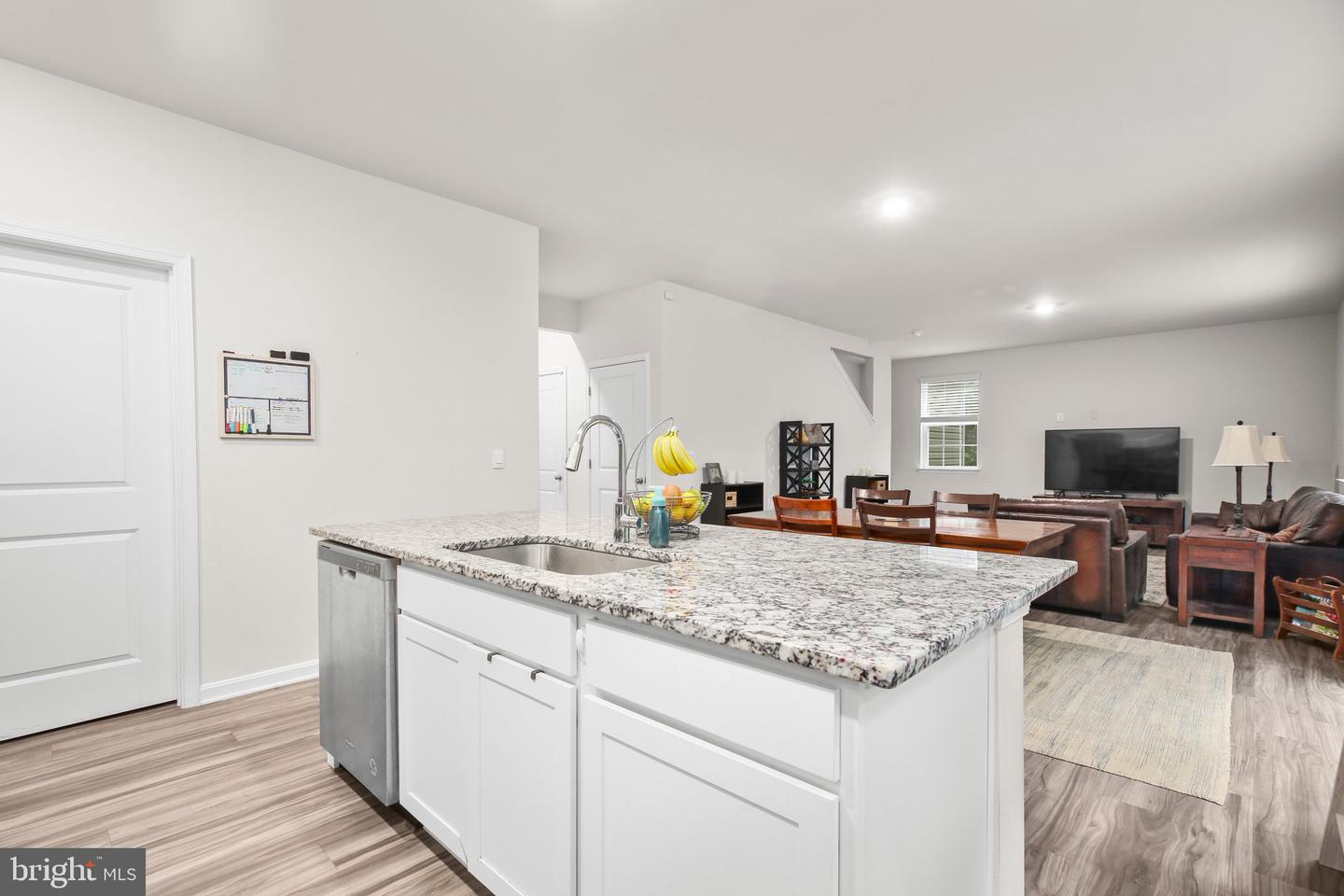 141 LIVINGWOOD CT, FREDERICKSBURG, Virginia 22405, 4 Bedrooms Bedrooms, ,2 BathroomsBathrooms,Residential,For sale,141 LIVINGWOOD CT,VAST2039380 MLS # VAST2039380