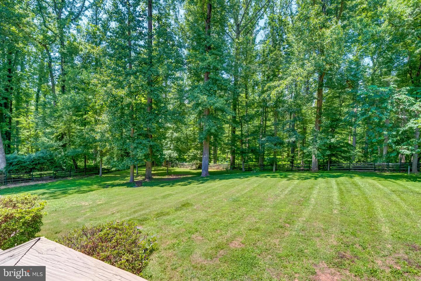 11926 APPLING VALLEY RD, FAIRFAX, Virginia 22030, 3 Bedrooms Bedrooms, ,2 BathroomsBathrooms,Residential,For sale,11926 APPLING VALLEY RD,VAFX2245026 MLS # VAFX2245026