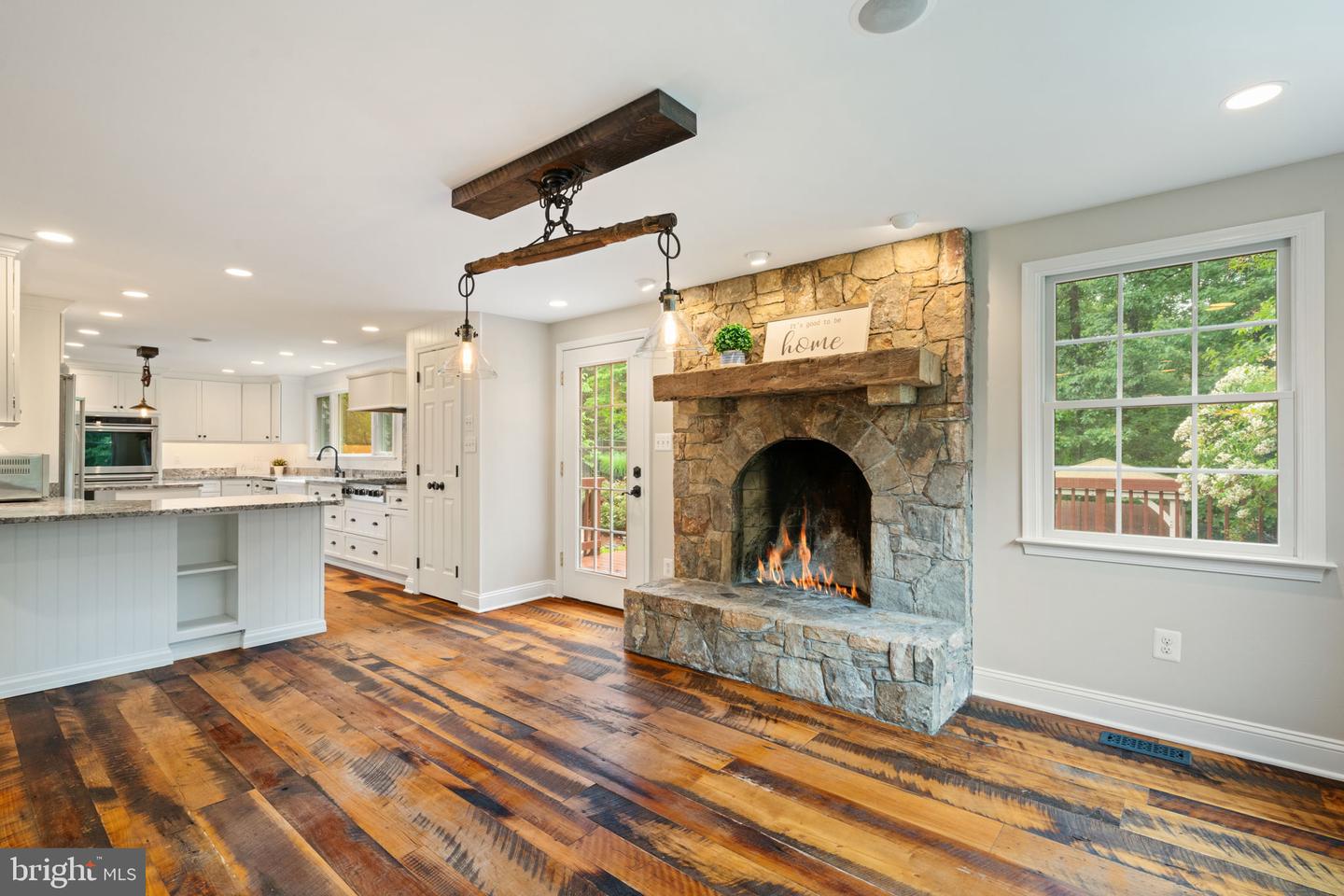 13134 CARRIAGE FORD RD, NOKESVILLE, Virginia 20181, 4 Bedrooms Bedrooms, ,3 BathroomsBathrooms,Residential,For sale,13134 CARRIAGE FORD RD,VAPW2096208 MLS # VAPW2096208