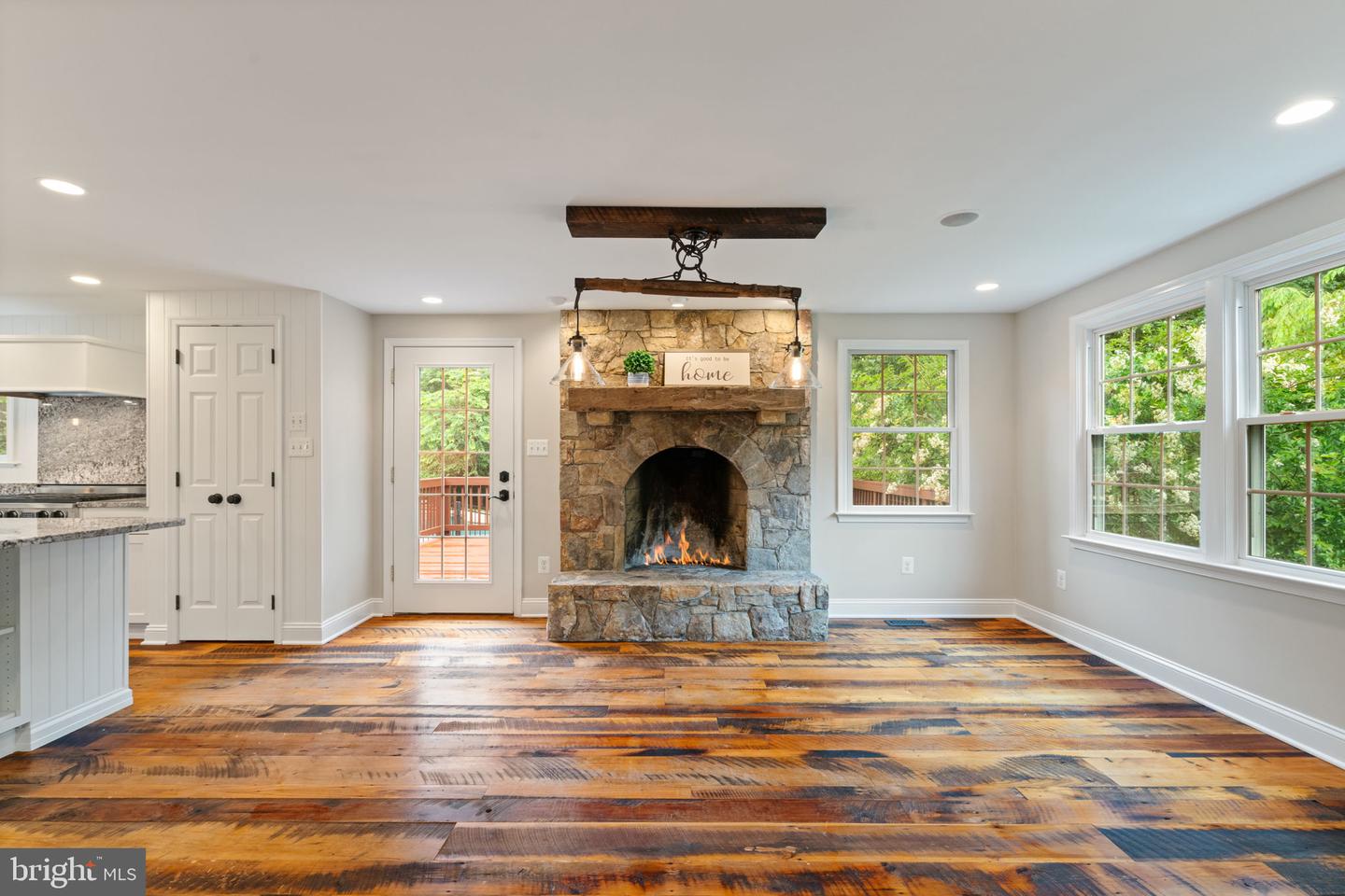 13134 CARRIAGE FORD RD, NOKESVILLE, Virginia 20181, 4 Bedrooms Bedrooms, ,3 BathroomsBathrooms,Residential,For sale,13134 CARRIAGE FORD RD,VAPW2096208 MLS # VAPW2096208