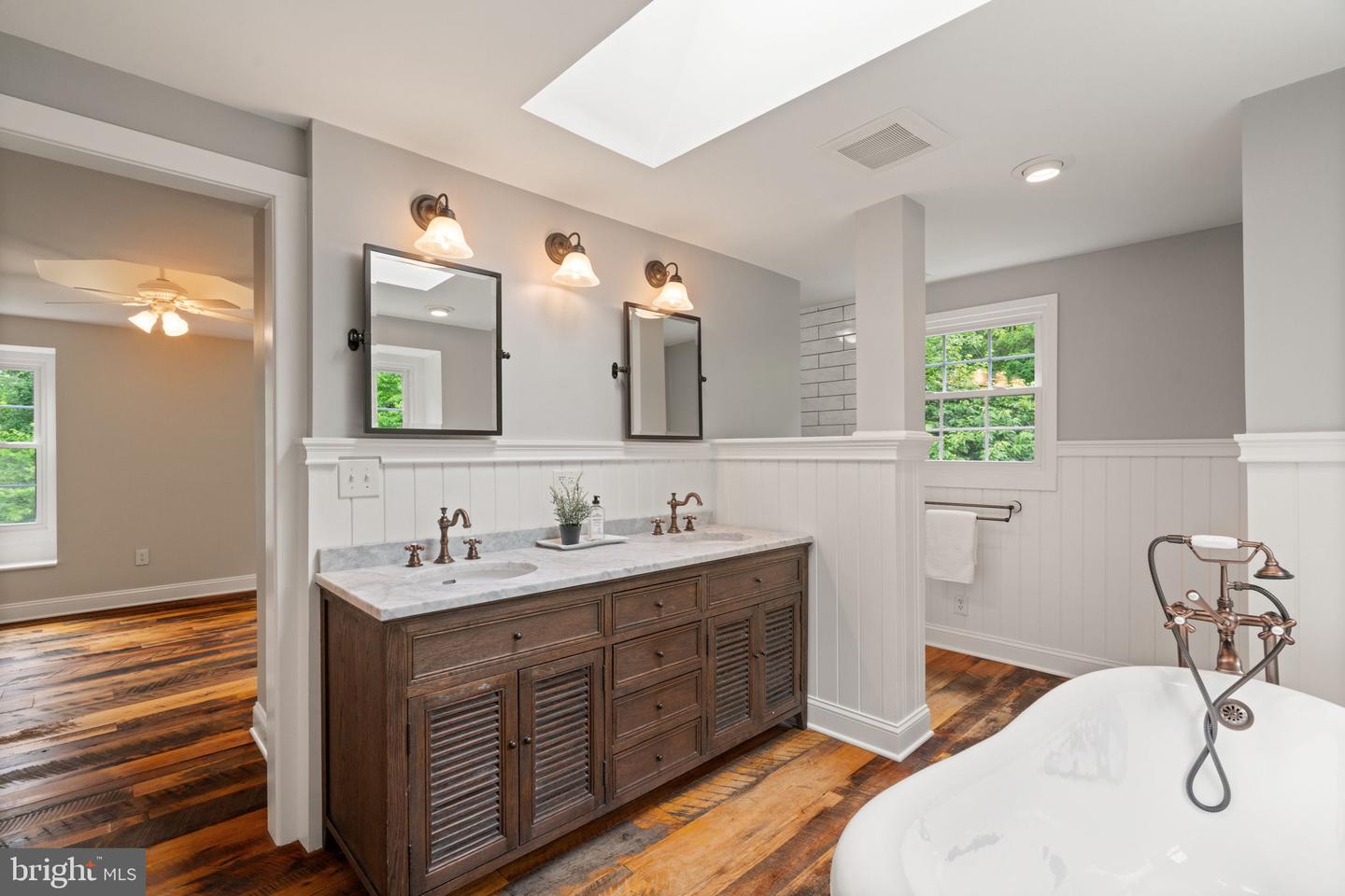 13134 CARRIAGE FORD RD, NOKESVILLE, Virginia 20181, 4 Bedrooms Bedrooms, ,3 BathroomsBathrooms,Residential,For sale,13134 CARRIAGE FORD RD,VAPW2096208 MLS # VAPW2096208