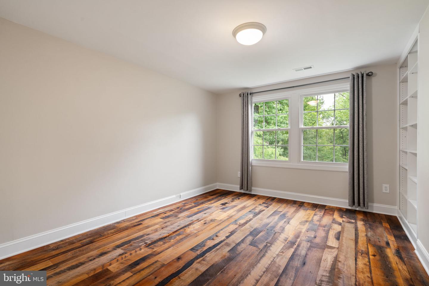 13134 CARRIAGE FORD RD, NOKESVILLE, Virginia 20181, 4 Bedrooms Bedrooms, ,3 BathroomsBathrooms,Residential,For sale,13134 CARRIAGE FORD RD,VAPW2096208 MLS # VAPW2096208