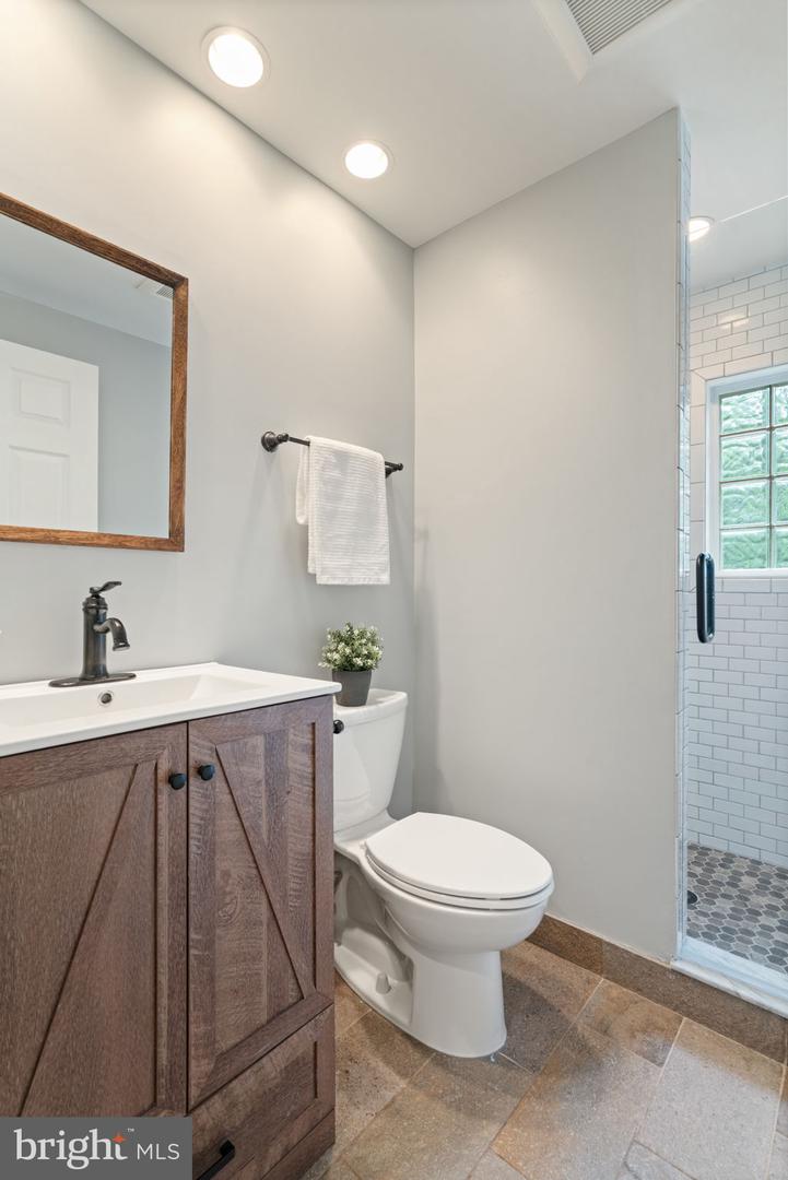 13134 CARRIAGE FORD RD, NOKESVILLE, Virginia 20181, 4 Bedrooms Bedrooms, ,3 BathroomsBathrooms,Residential,For sale,13134 CARRIAGE FORD RD,VAPW2096208 MLS # VAPW2096208